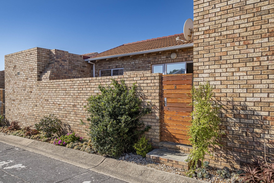 1 Bedroom Property for Sale in South End Eastern Cape